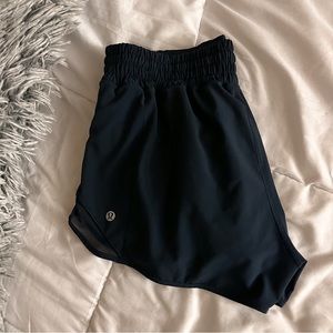 Lululemon Hotty Hot shorts!
